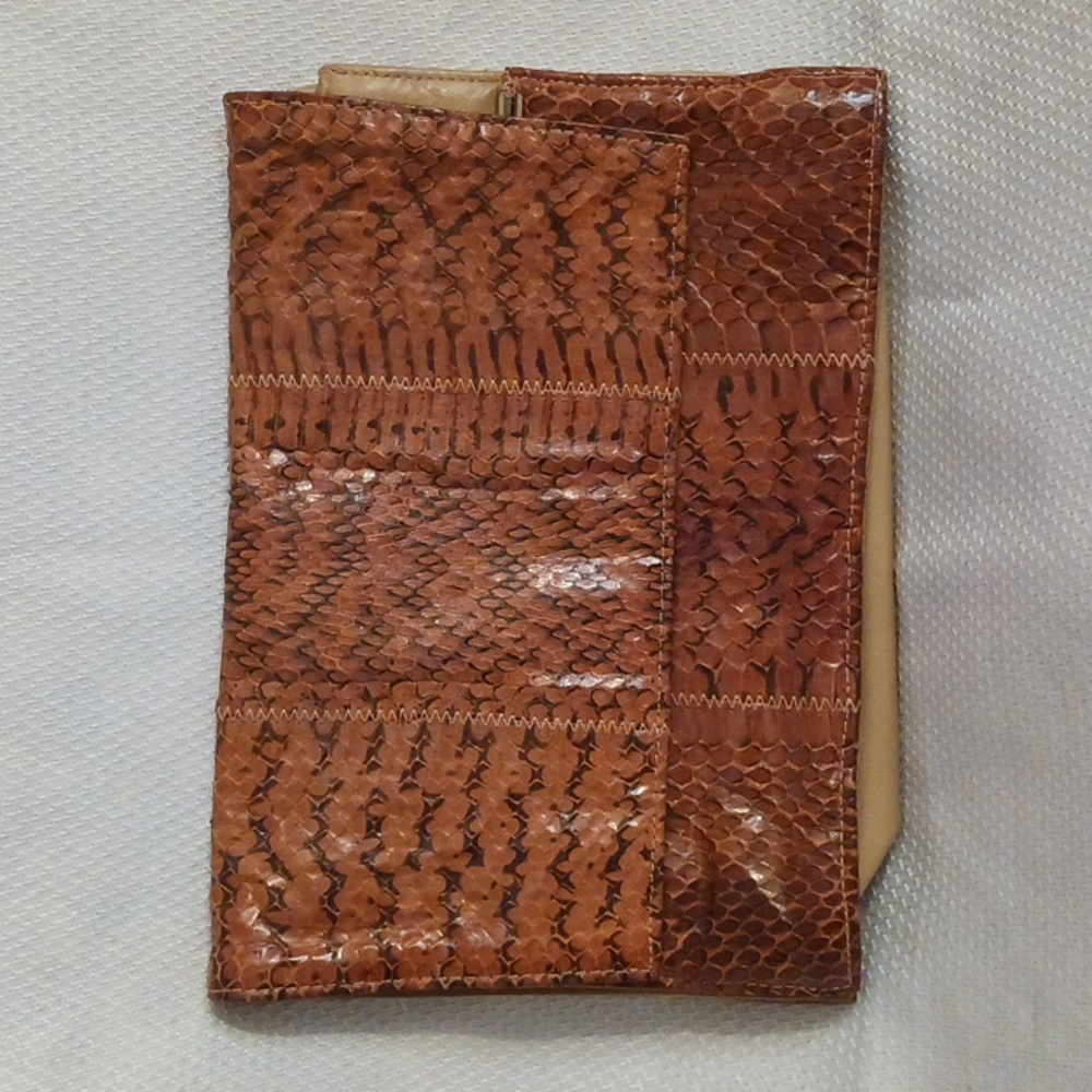 Vintage  clutch bag